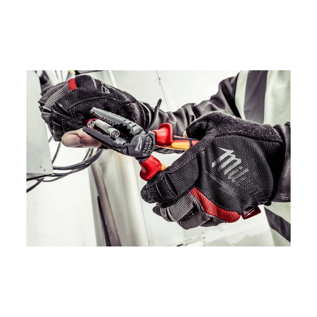 Cleste combinat VDE Milwaukee 180 mm – izolat 1000V